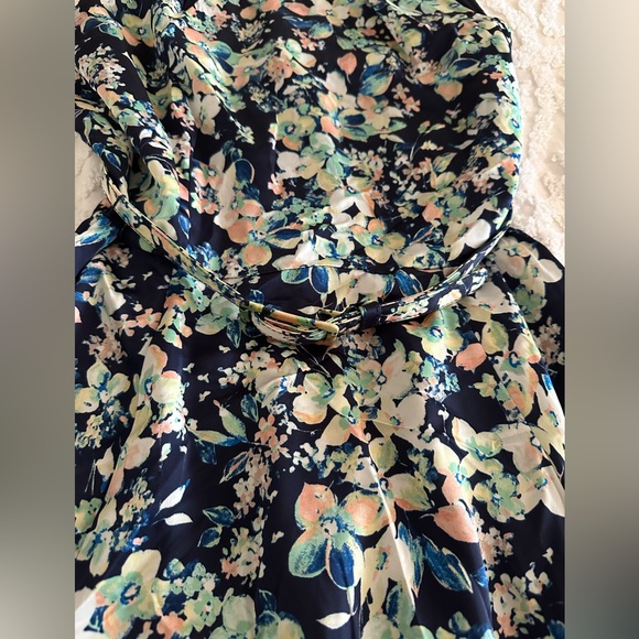 Eva Mendes NY & Co blue floral belted dress - Picture 3 of 6